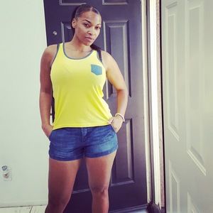 Meet your Posher, Chanika